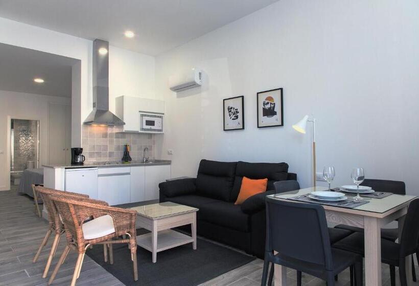 استودیو خانوادگی, Apartamentos Mpd