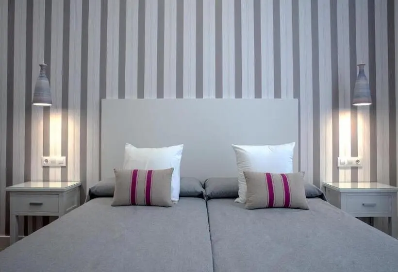 Estudio Estàndard, Apartamentos Mpd