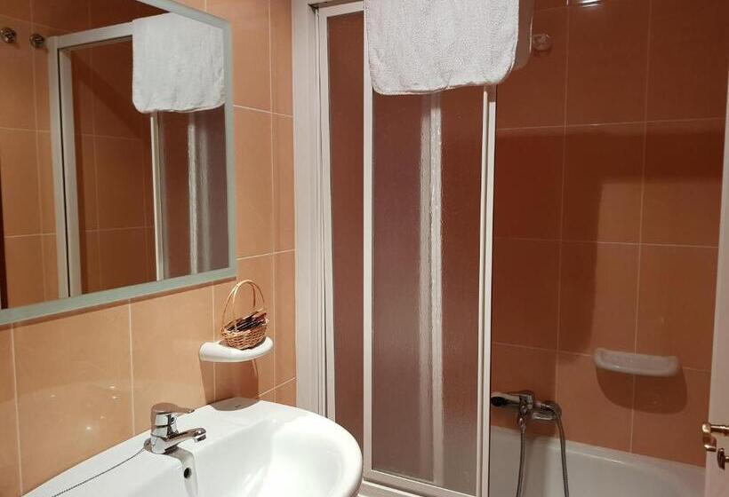 اتاق استاندارد, Pension Santos