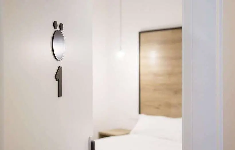 اتاق استاندارد یک نفره, Somn Hipsuites Zarautz