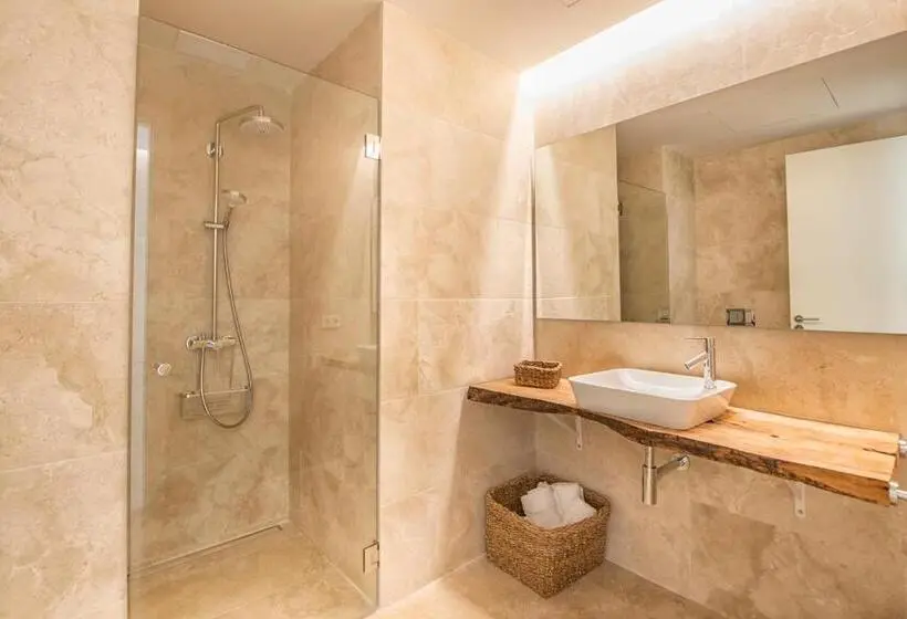 ویلای 3 خوابه با استخر, Es Lligats Agroturismo   Adults Only