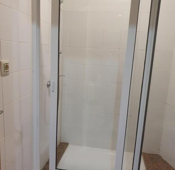 バス共有のスタンダードルーム, A Concha