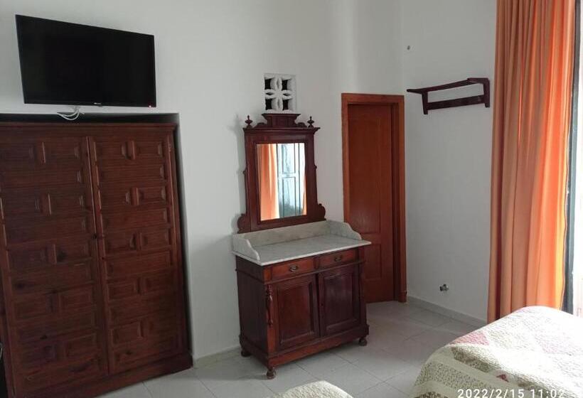 标准间带阳台, Hostal Manolo