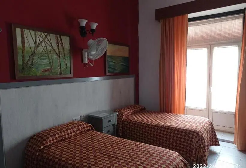 スーペリアールーム, Hostal Manolo