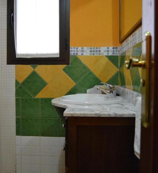 غرفة قياسية, Rural El Maño