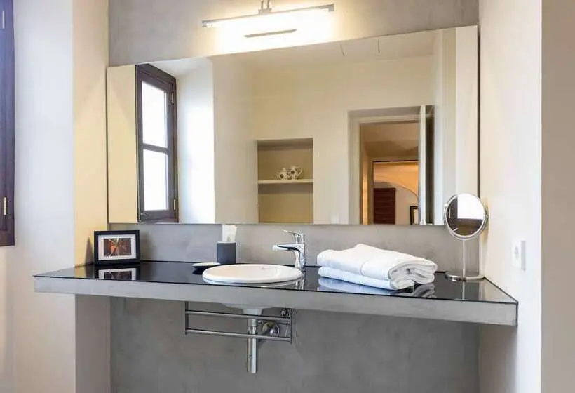 Delüks Oda, Sóllerooms