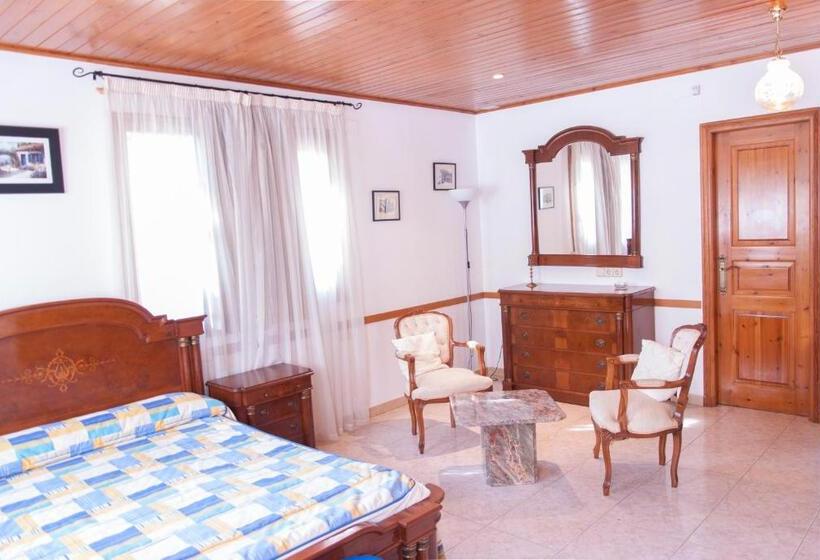 חדר סטנדרט, Ostau Dera Nheu