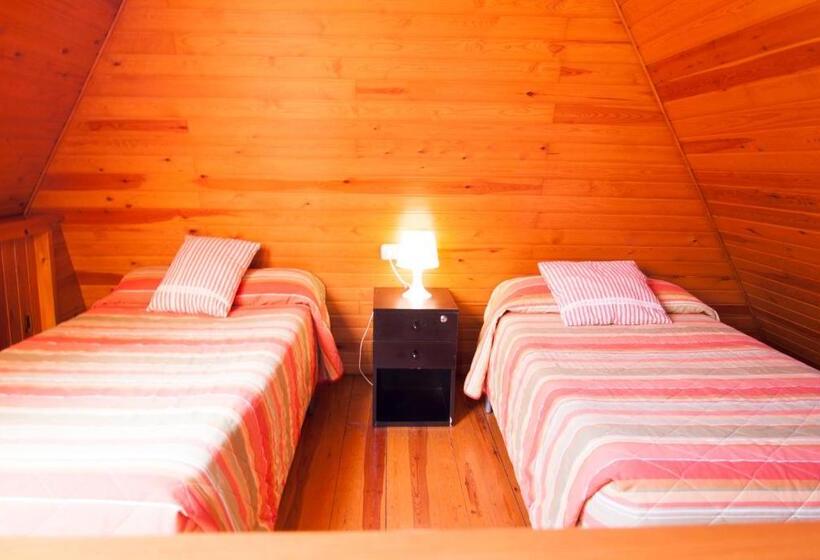 חדר סטנדרט לארבעה, Ostau Dera Nheu