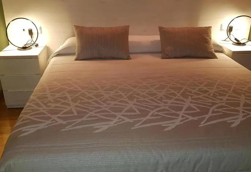 スタンダードスタジオ, Aparta Hotel Puertolas