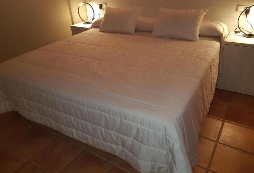 استودیوی استاندارد, Aparta Hotel Puertolas