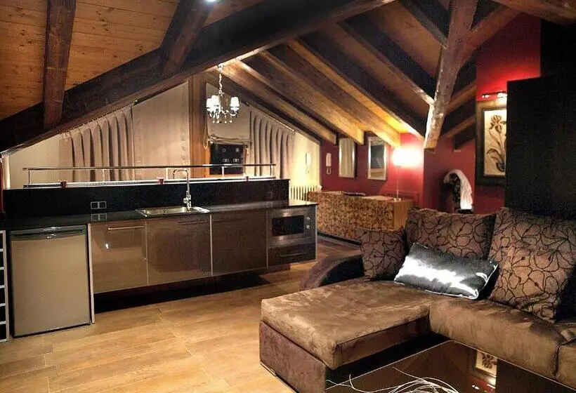 スイート, Aparta Hotel Puertolas
