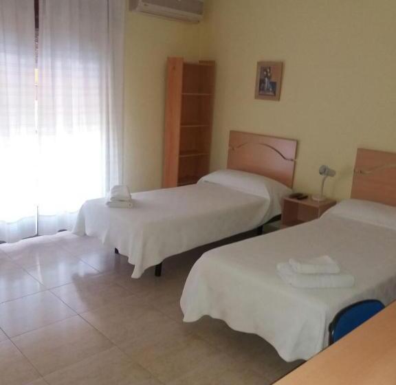 Номер Стандарт Совместная Ванная, Hostal Jose Luis