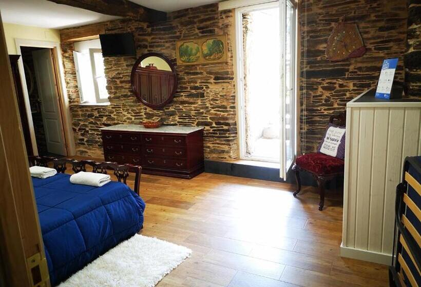 סוויטה נוף לגינה, Pensión Santa Rosa