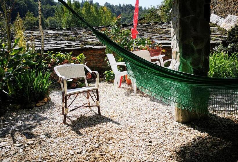 סוויטה נוף לגינה, Pensión Santa Rosa