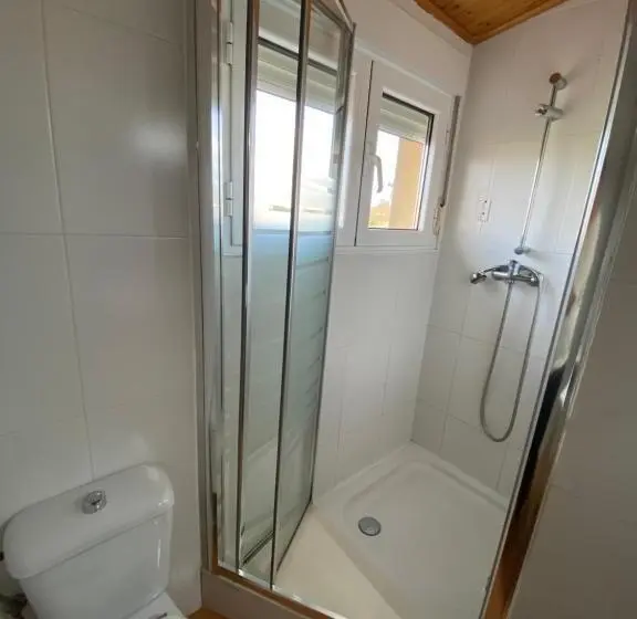 4 Bett Standardzimmer, Pensión Codesal