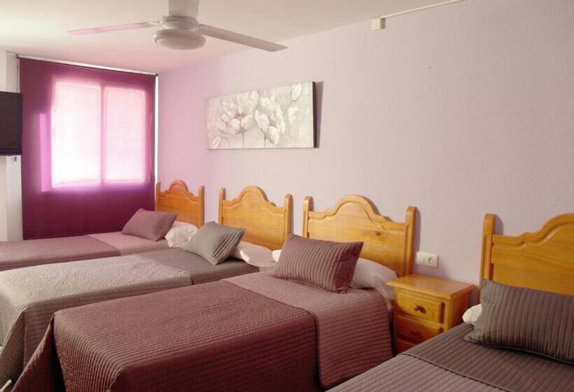 スタンダード４人部屋, Hostal Gonzalez