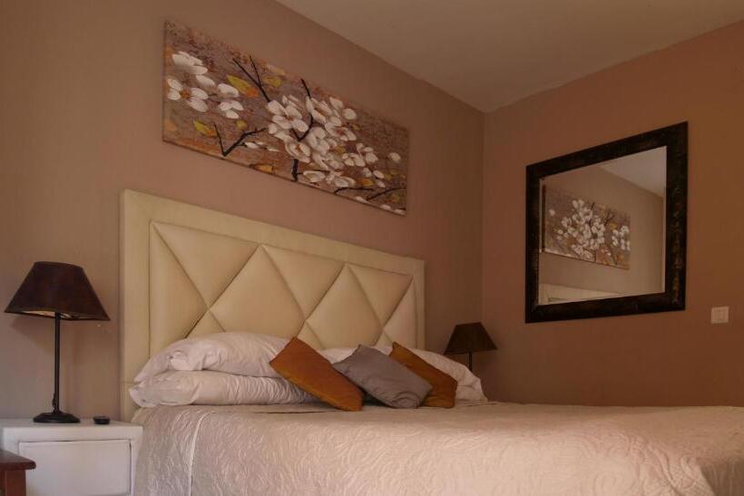 标准间带阳台, Hostal Gonzalez