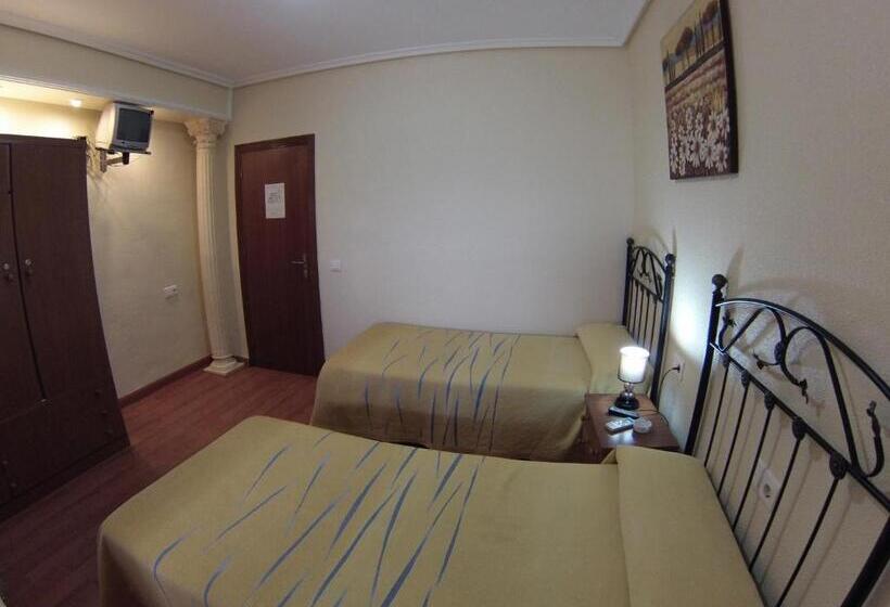 经济房, Pilar Casa Rural