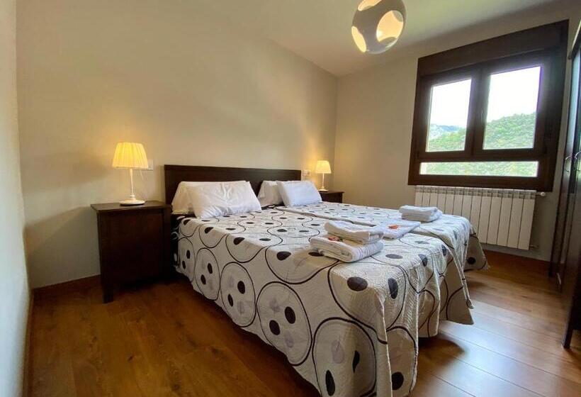 סוויטת ג'וניור, La Cuna Del Sella