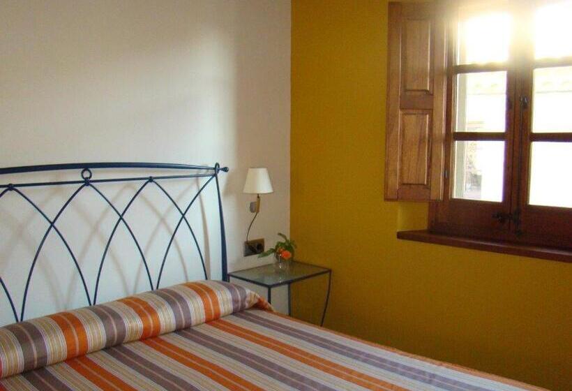 Номер Стандарт, Can Vilafort