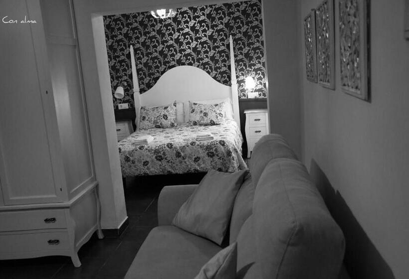 חדר סטנדרט לשלושה, Hostal El Puerto Boutique