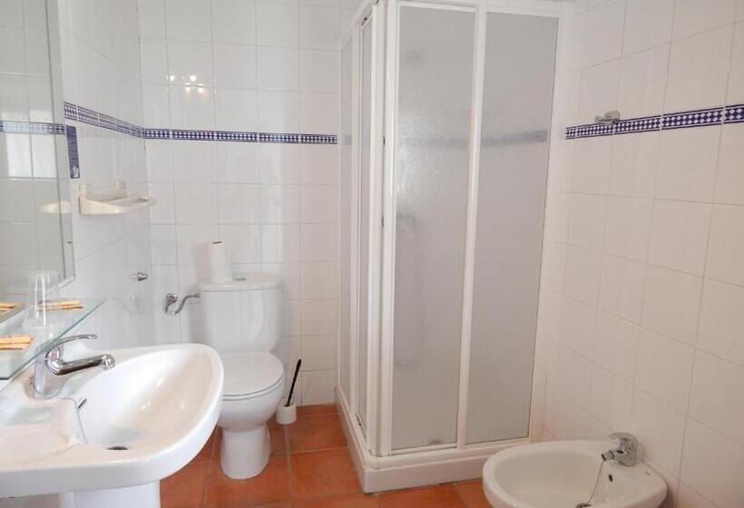 Quarto Triplo Standart, Hostal Las Cumbres