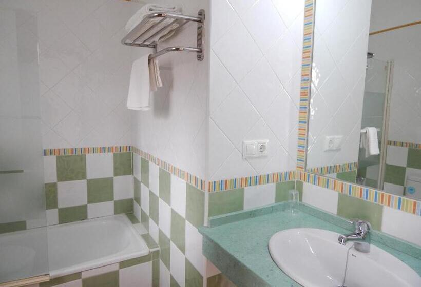 Quarto Triplo Standart, Hostal Las Cumbres