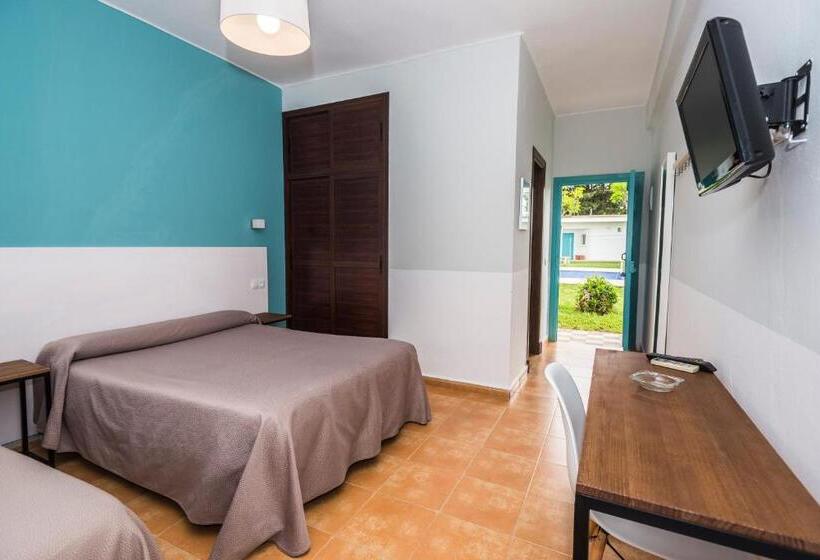 Quarto Triplo Standart, Hostal Las Cumbres