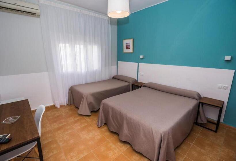 Quarto Triplo Standart, Hostal Las Cumbres