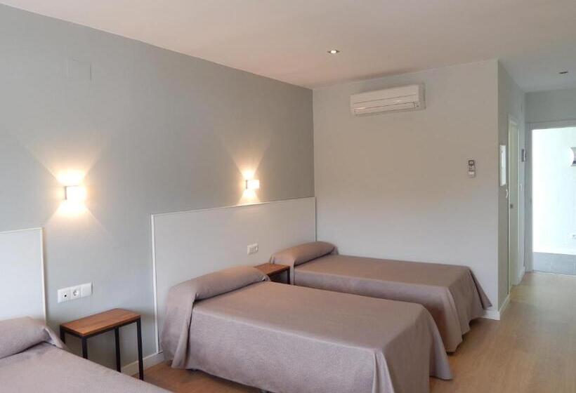 Quarto Familiar, Hostal Las Cumbres