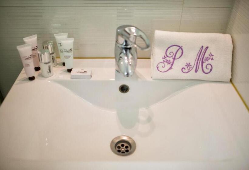 标准间, Hostal Maribel