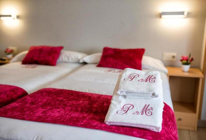 标准三人间, Hostal Maribel