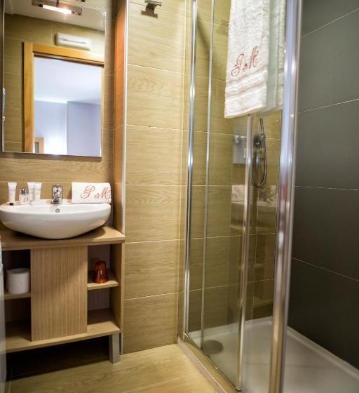 Семейный Номер, Hostal Maribel