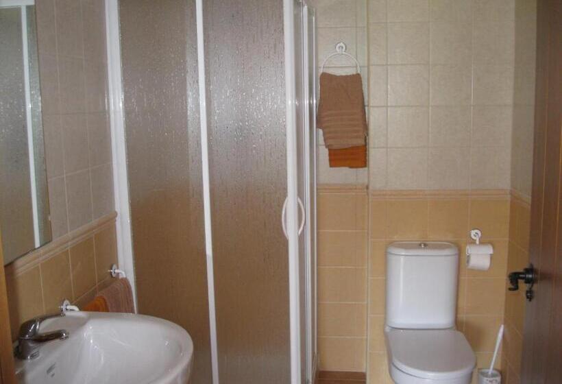 スタンダードルーム, Hostal Sol De La Vega