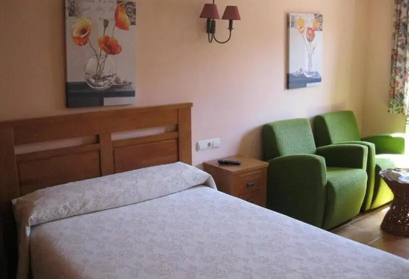 اتاق استاندارد چهار تخته, Hostal Sol De La Vega