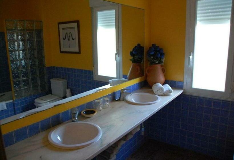 חדר סטנדרט יחיד, Posada Tresmentiras