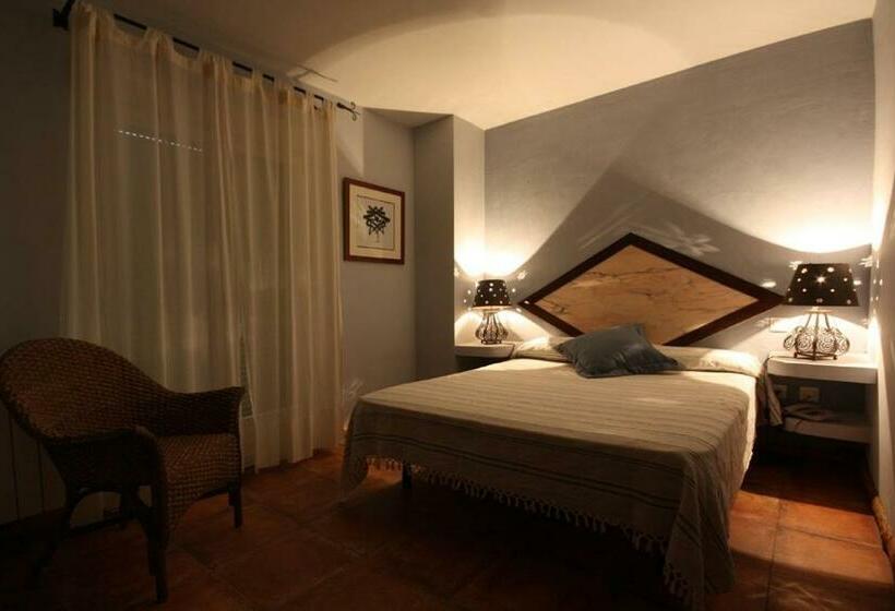 חדר סטנדרט יחיד, Posada Tresmentiras