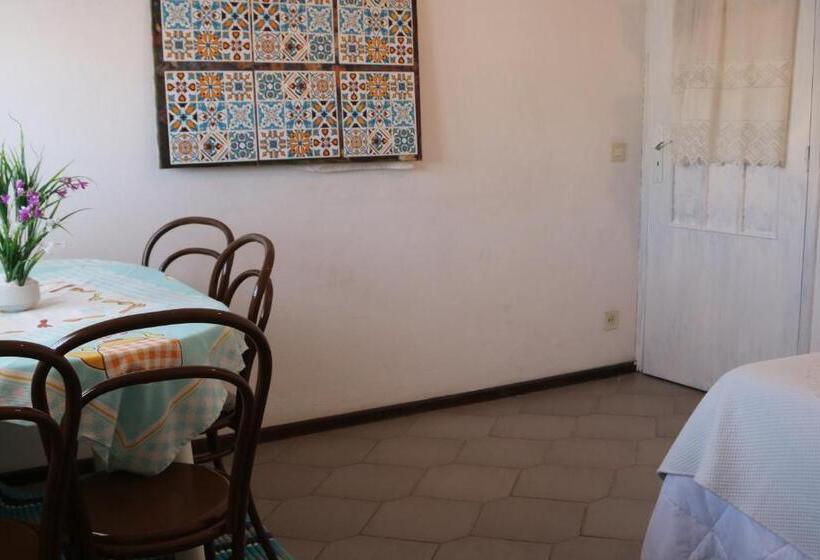 آپارتمان 2 خوابه, Casa Romão