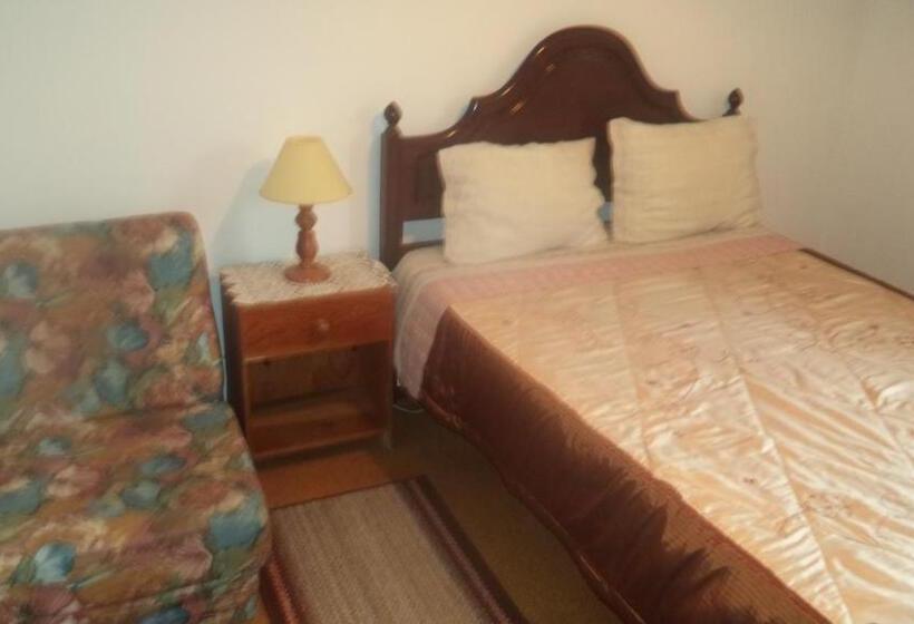 اتاق استاندارد سه نفره, Casa Romão