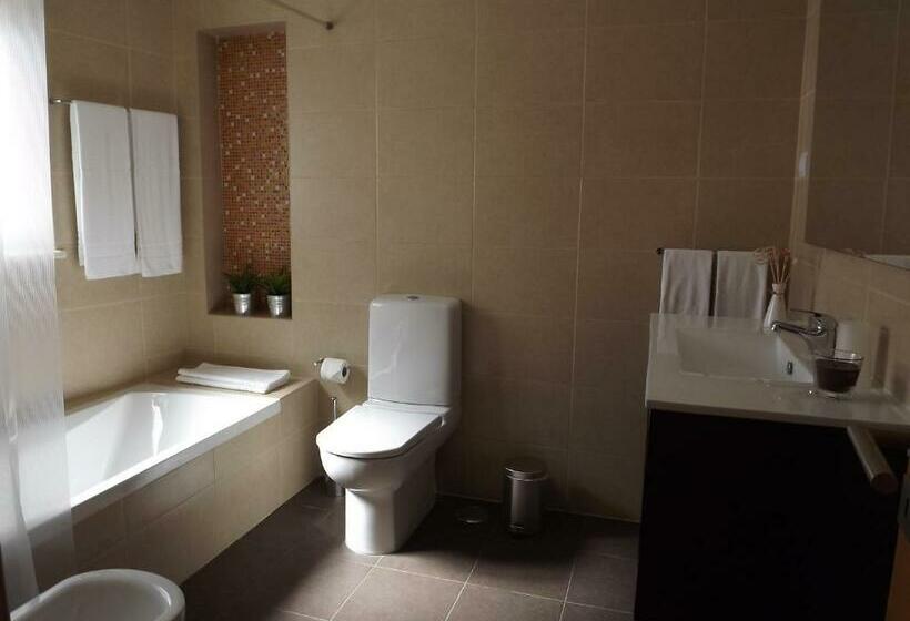 Апартаменты 1 Спальня, Entrecubos Guesthouse