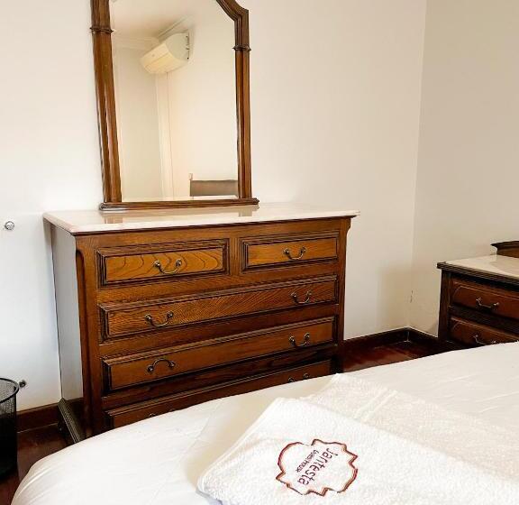 اتاق سوپریور, Jantesta Guest House