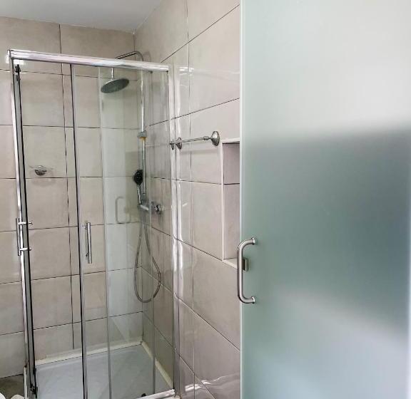 اتاق استاندارد با چشمانداز استخر, Jantesta Guest House