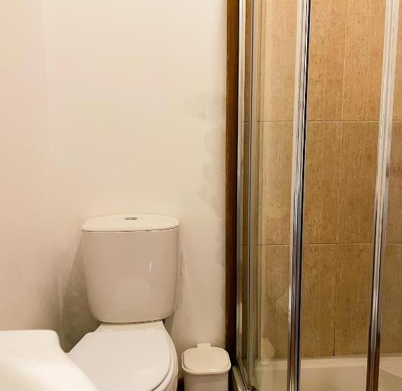 بنگله خانوادگی, Jantesta Guest House