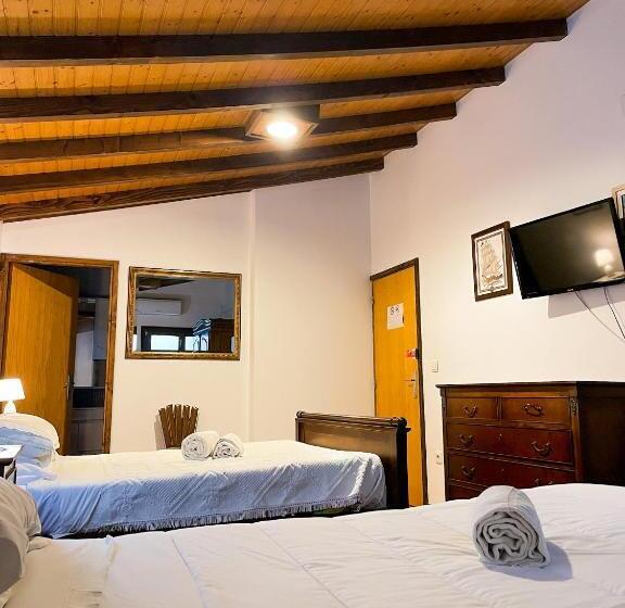 اتاق سوپریور سه تخته, Jantesta Guest House