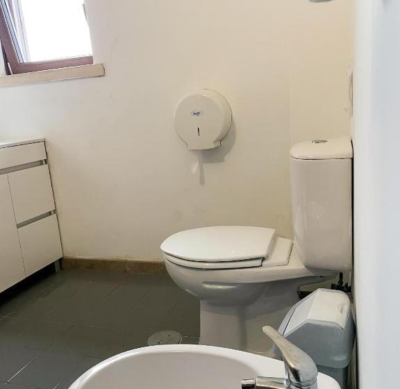 سوییت, Jantesta Guest House