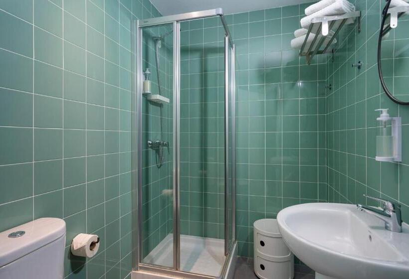 Номер Стандарт Индивидуальный, Next Inn