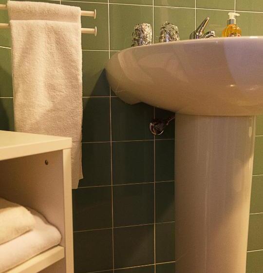 Семейный Номер, Next Inn