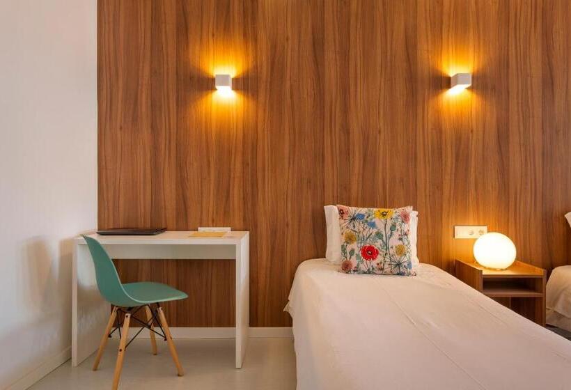 Семейный Номер, Next Inn
