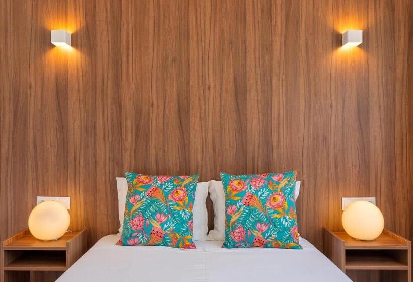 Номер Стандарт, Next Inn