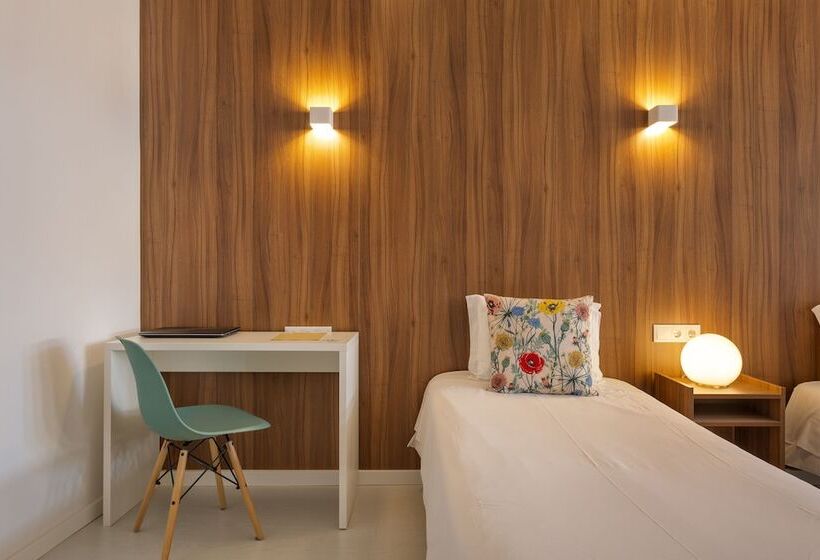 Семейный Номер, Next Inn